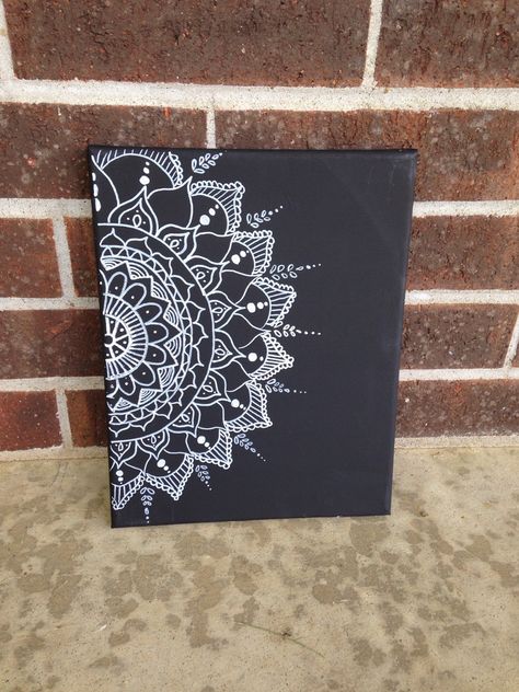 Dream Catcher Art, Black Canvas Paintings, College Bedroom, Mandala Canvas, Black And White Art Drawing, Mandala Design Pattern, Puffy Paint, Mandala Art Lesson, Easy Canvas Painting