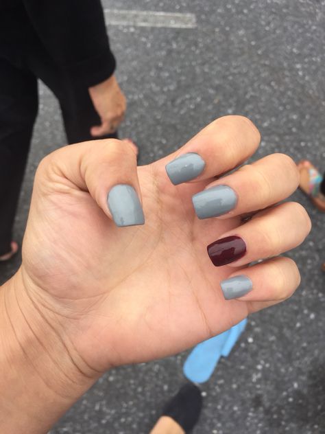 Maroon and grey nails ❤️ got done today Grey And Maroon Nails, Gray And Maroon Nails, Grey And Burgundy Nails, Gray And Burgundy Nails, Burgundy And Grey Nails, Homecoming Fits, Winter Nails Coffin, Maroon Nail Designs, Fall Wedding Nails