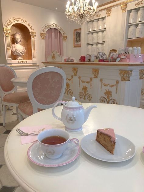 Birthday In Paris, Photos Dump, Paris Tea, Perfect Pictures, Tea Places, Paris Aesthetic, Pink Girly Things, Profile On Instagram, Rose Tea