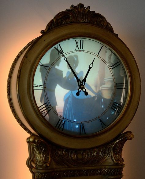 I want it :( but it will never happen.     Kiss Goddnight: Face of Grandfather Clock Showing Cinderella Projection (close-up), via Flickr. Cinderella Clock Tower, Cinderella Clock, Kilala Princess, Fairytale Room, Disney Clock, Realistic Wedding, Basement Movie Room, Time Cover, Bibbidi Bobbidi Boo