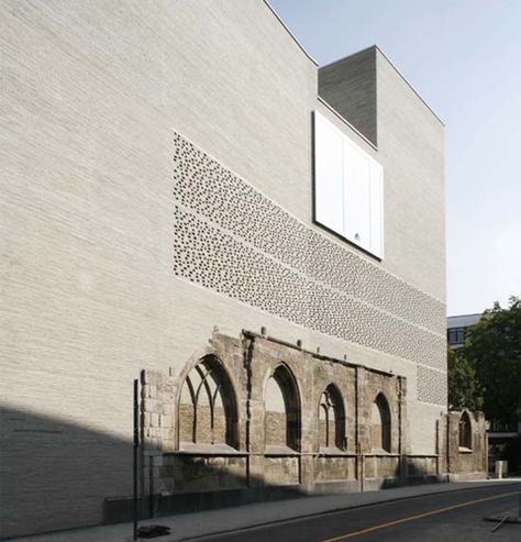 Kolumba Museum by Peter Zumthor, Köln, Germany. Great intervention! Visited in Dec. 2012. Kolumba Museum, Peter Zumthor Architecture, Therme Vals, Renovation Architecture, Peter Zumthor, Kengo Kuma, Tadao Ando, Brick Architecture, Architecture Old