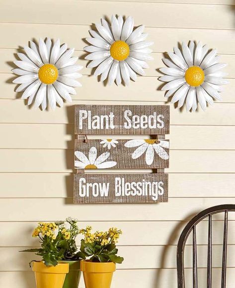 Daisy Signs with Combination Shelf #diy #rustic #summer #decorations #decorhomeideas Sunflower Wall Decor, Daisy Wall, Summer Decorations, Solar Lighting, Wall Flowers, Distressed Walls, Wall Decor Ideas, Leaf Garland, Lighting Outdoor