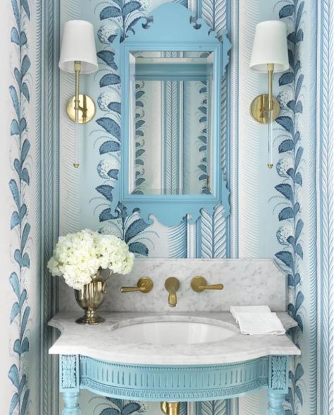 Gömda Rum, Blue Powder Room, Pink And Green Wallpaper, Hydrangea Wallpaper, Schumacher Wallpaper, Glam Pad, Wallpaper Interior Design, Wallpaper Interior, How To Install Wallpaper