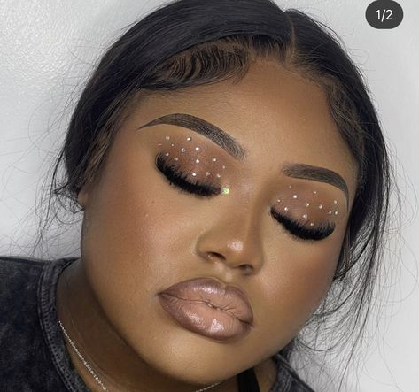 Makeup With Diamonds Rhinestones, Diamond Eye Look, Eyeshadow With Diamonds, Birthday Glam Makeup With Rhinestones, Natural Makeup With Rhinestones, Silver Makeup Looks For Black Women Prom, Silver Rhinestone Makeup, Silver Rhinestone Makeup Black Women, Glam With Rhinestones