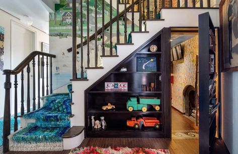 37 curious homes with secret rooms hidden inside | loveproperty.com Secret Rooms In Houses, Nyc Penthouse, Indoor Slides, Secret Passageways, Amazing Houses, Gramercy Park, Manhattan Apartment, Hollywood Homes, New York City Apartment