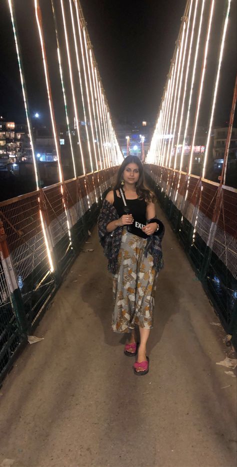 #lakshamjhula #rishikesh #solotravel #travelblogger #styleblogger #follow4follow #indianwear #indianjewellery Rishikesh Outfits, Rishikesh Outfit Ideas, Rishikesh, Moon Child, Desi, Outfit Ideas, Moon, Photography, Quick Saves