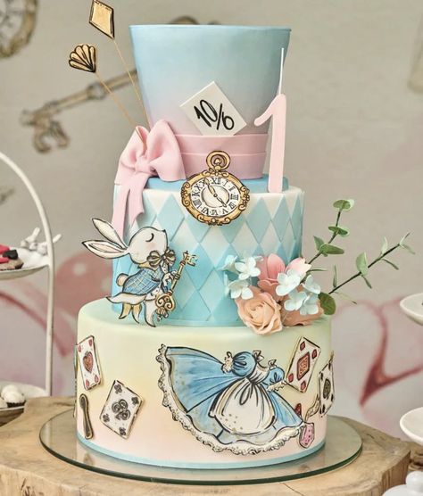 Alice In Wonderland Pastel Colors, Alice In Wonderland Cakes 1st Birthday, Alice Birthday Cake, Alice In Wonderland Quinceanera Cake, Alice In Wonderland Cake Buttercream, Onderland Cake First Birthdays, Onederland Cake Ideas, Alice In Wonderland Party Cake, Vintage Alice In Wonderland Cake