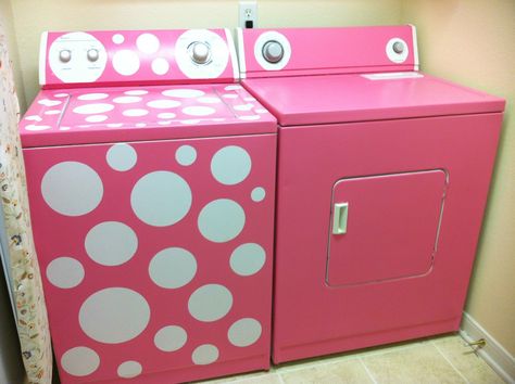 Pink polka dot washing machine ~okay if I paint my laundry machine pink I just might start doing some wash ;-) but I wonder what my husband would say? Pink Dishes, Laundry Ideas, Pink Furniture, Spoiled Brat, Color Boards, Laundry Shop, I Believe In Pink, Deco Originale, Pink Life