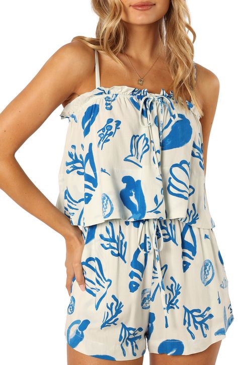 A cropped length and full silhouette makes the most of the light, airy fabric of this swingy camisole printed with a painterly tropical pattern. Elastic/drawstring square neck Adjustable straps 100% rayon Hand wash, line dry Imported Tropical Top, Concert Outfit Summer, Summer Neutrals, Resort Dresses, Essential Dress, Floral Dresses Long, High Waist Fashion, Linen Style, Long Sleeve Floral Dress