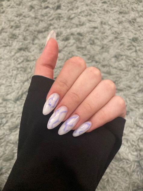 #nails #lightningstorm #flash #white Lightning Nails, Lightning Storm, Flash, Nails, White