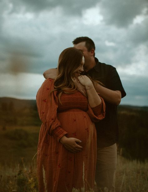 Cortnee + Nick Cloudy Wyoming Maternity - Cloudy Maternity Photoshoot, Cloudy Maternity Pictures, Cloudy Photoshoot, Cloudy Day Maternity Shoot, Fall Maternity Photos Mountains, Maternity Photography Country Rustic, Maternity Photography Farm, Montana Maternity Photos, Gloomy Maternity Photos