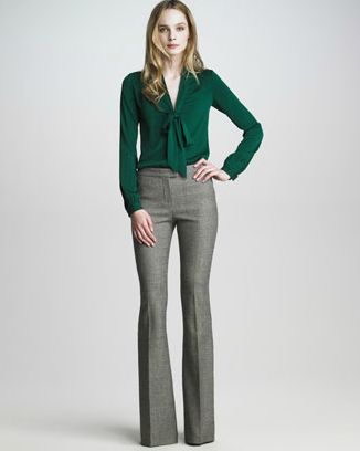 Gap fall 2012. love the green Look Office, Houndstooth Pants, Fashion Office, Work Chic, Jersey Skirt, Elegante Casual, Black Jersey, Amazing Outfits, Outfit Women