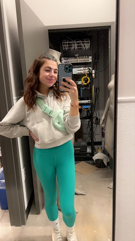 Mint Leggings Outfit, Green Lululemon Leggings Outfit, Lululemon Scuba Half Zip Outfit, Lululemon Educator, Half Zip Outfit, Lululemon Outfit Fashion, Green Leggings Outfit, Scuba Half Zip, Green Lululemon Leggings