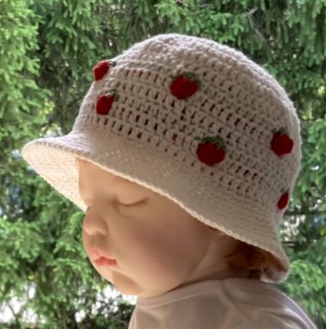 Sun and strawberries for summer new in my #etsy shop: Baby Strawberry Sun Hat Size 3-6, 9-12 months Bucket Hat https://etsy.me/42A8j8Q #crochet #1yearhatpattern #sunhatpattern #toddlerbuckethat #unisexbabyhat #crochetbuckethat #toddlersunhat #reborndollhat Strawberry Crochet Bucket Hat, Crochet Baby Bucket Hat, Baby Sun Hat Pattern, Strawberry Bucket Hat Crochet, Crochet Baby Sun Hat, Crochet Strawberry Bucket Hat, Sun Hat Crochet Pattern, Sunhat Pattern, Sun Hat Crochet