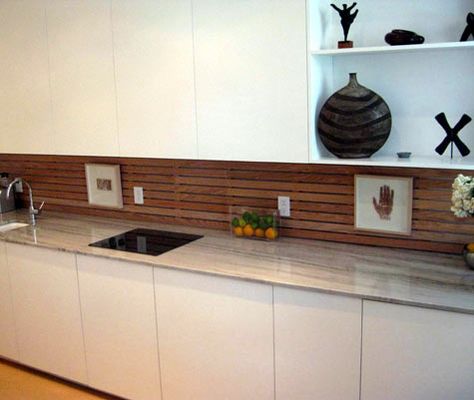 wooden cladding kitchen Slat Backsplash, Contemporary Kitchen Backsplash, Kitchen Splash Back, Wooden Cladding, Kitchen Splashback, Home Tours, Kitchen Tile, City Guides, Slat Wall