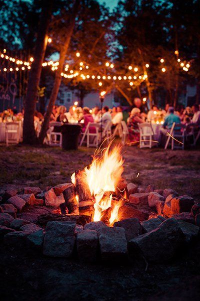 Nothing is better than a bonfire... except maybe a wedding night bonfire. Fall Wedding Venues, Visuell Identitet, Vow Renewal Ceremony, Bbq Wedding, Outdoor Fall Wedding, Lake Wedding, Fall Outdoor, Backyard Bbq, Festival Wedding