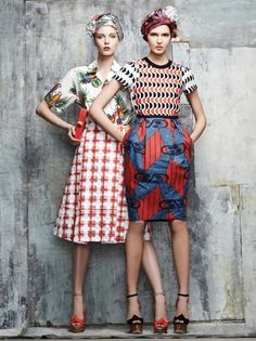 Marni prints Maximalist Fashion, Style Africain, Afrikaanse Mode, Stella Jean, Looks Street Style, Outfit Trends, Matches Fashion, Pattern Mixing, Mixing Prints