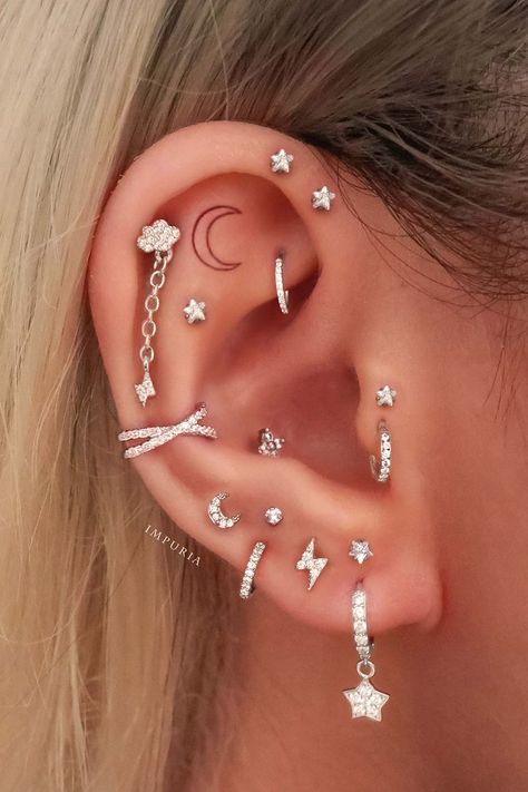 Trending Multiple Ear Piercing Ideas – Pretty Earring Studs – www.Impuria.com Impuria Ear Piercing, Earring Stud Set, Ear Piercing Jewelry, Ear Piercing Studs, Curated Ear, Cool Ear Piercings, Pretty Ear Piercings, Cute Ear Piercings, Multiple Piercings