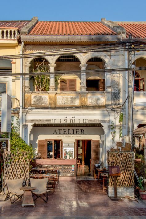 Gallery of Atelier Kampot / Bloom Architecture - 3 Khmer House Interior, Heritage Building Architecture, Cambodia Architecture, Vietnam Architecture, Terrace House Interior, Cafe Architecture, Vietnamese Architecture, Indochine Style, Narrow House Designs