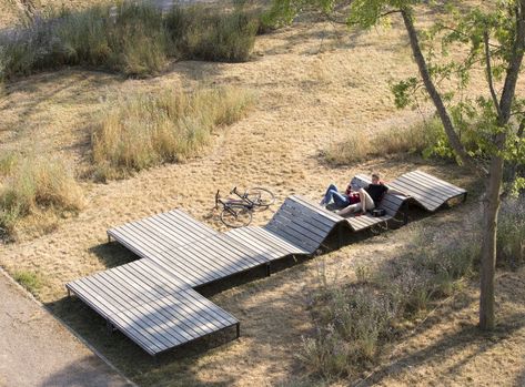 Haguenau Playground & fountain « Landezine International Landscape Award LILA Large Trampoline, Wooden Playground Equipment, Playgrounds Architecture, Lake Dock, Brick Architecture, Urban Furniture, Outdoor Classroom, Natural Heritage, Trampolines