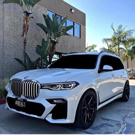 Lamborghini Jeep, Carros Bmw, Mobil Bmw, Бмв X6, Vw Gti, Bmw X7, Top Luxury Cars, Mom Car, Bmw Alpina