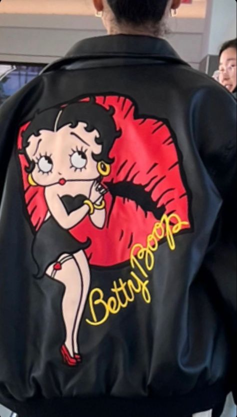 Betty Boop Fashion, Betty Boop Jacket, Streetwear Fashion Women, Swaggy Outfits, Selling Clothes, Looks Chic, Dream Clothes, Cartoon Character, Betty Boop