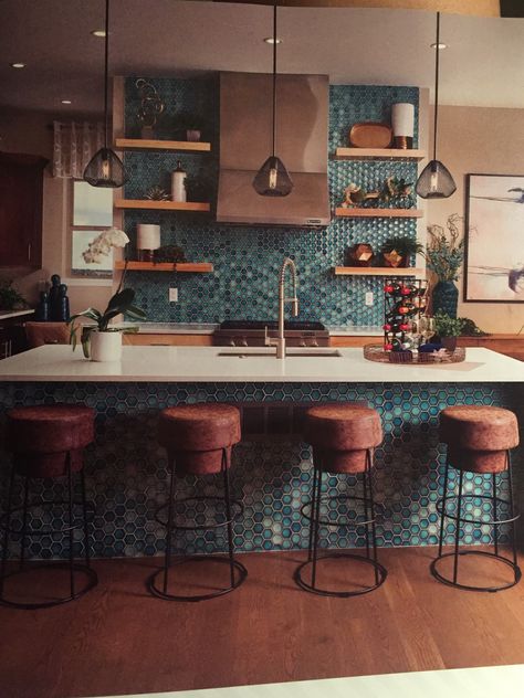 Beautiful tiled bar & backsplash Tiled Bar Fronts Kitchen Islands, Kitchen Island Tiles Base, Tile Breakfast Bar, Tiles On Kitchen Island, Tiled Breakfast Bar, Tile Island Kitchen, Dream Kitchen Farmhouse, Diy Breakfast Bar, Mountain House Kitchen