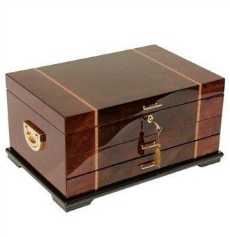 Woodworking Workshop Plans, Wood Box Design, Jewelry Box Plans, Wooden Box Designs, Antique Wooden Boxes, Inlay Jewelry, Woodworking Box, Box Chest, Woodworking Joints