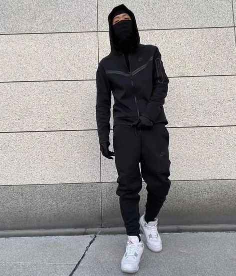 Follow 4 more Men In Nike Tech, Black Tech Fleece Outfit, Black Nike Tech Fleece Drip, Tuta Tech Nike, Nike Tech Fleece Outfit Men Black, Nike Sets For Men, Tuta Tech, Drip Outfit Men Black, Tech Fleece Drip