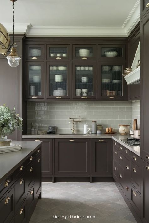 Unleash the warmth of Dark Brown Kitchen Cabinets - perfect for Small Kitchens or Cozy spaces. Elevate your Kitchen With Dark Brown Cabinets, creating a Boho chic vibe effortlessly. Save this pin now to find inspiration for your dreamy Brown Wood Kitchen Decor ideas! Kitchen Color With Brown Cabinets, Kitchens With Dark Appliances, Light Kitchen Dark Cabinets, Warm Cabinets Kitchen, Dark Color Kitchen Cabinets, Kitchens With Dark Wood Cabinets, Dark Brown Painted Kitchen Cabinets, Modern Kitchen Brown, Urban Bronze Kitchen Cabinets