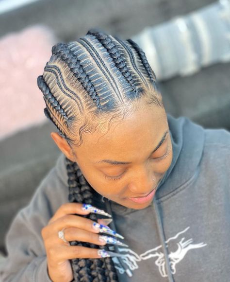 Two Cornrow Braids, Big Cornrows, Cornrows Natural Hair, Cornrow Ponytail, Feed In Braids Hairstyles, African Hair Braiding Styles, Braided Cornrow Hairstyles, Pretty Braided Hairstyles, Girls Hairstyles Braids