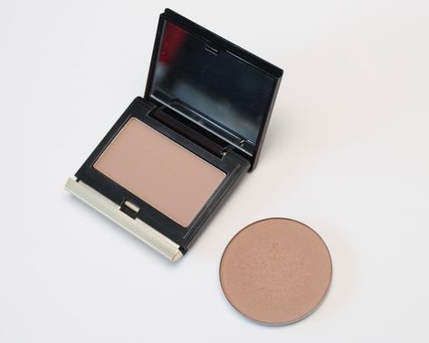 Cool Tone Contour, Cool Toned Bronzer, Cool Toned Contour, Cool Tone Bronzer, Colour Analysis, Beauty Games, My Beauty, Powder Makeup, Color Analysis