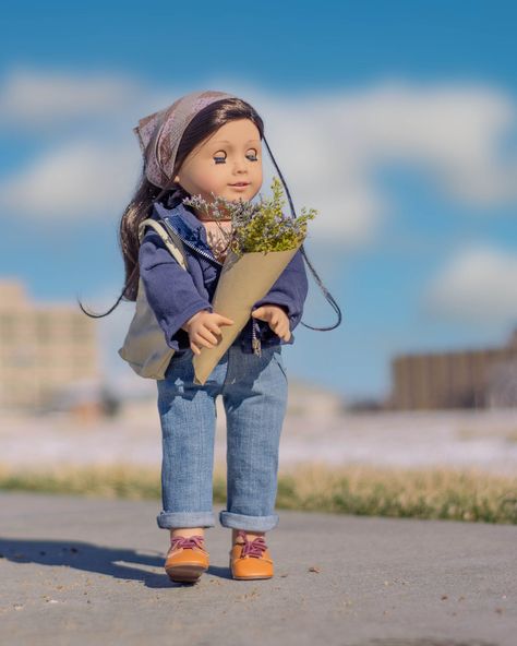 American Doll Aesthetic, Ag Doll Aesthetic, American Girl Dolls Aesthetic, Spring Farmers Market, American Girl Doll Aesthetic, Ag Photography, Farmers Market Flowers, American Girl Doll Sets, Custom American Girl Dolls