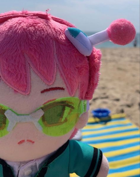 Kusuo Saiki, Pink Hair, At The Beach, The Beach, Hair, Pink