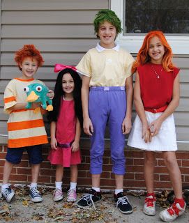 Phineas, Ferb, Isabella, Candace Jeremy Phineas And Ferb, Phineas And Ferb Costume, Spiderman Family, Candace Flynn, Phineas E Ferb, Phineas Y Ferb, Halloween Costumes For 3, Clever Halloween Costumes, Halloween Costumes Friends