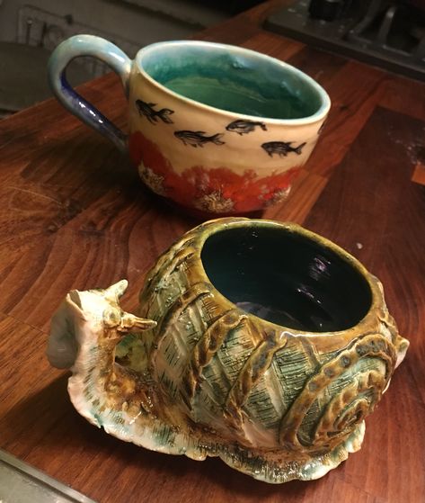 Snail Mug, Ceramic Cafe, Sculpture Art Clay, Cerámica Ideas, Pottery Crafts, Ceramics Pottery Art, Clay Art Projects, Ceramics Ideas Pottery, Art Clay