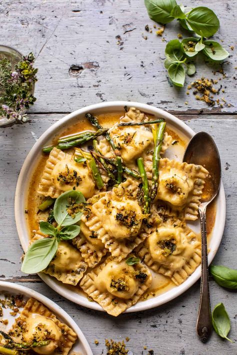 Lemon Butter Cheese Ravioli with Garlic Basil Breadcrumbs | halfbakedharvest.com Half Baked Harvest Recipes, Cheese Ravioli, Ciabatta Bread, Harvest Recipes, Butter Cheese, Half Baked, Half Baked Harvest, Lemon Butter, Summer Mood