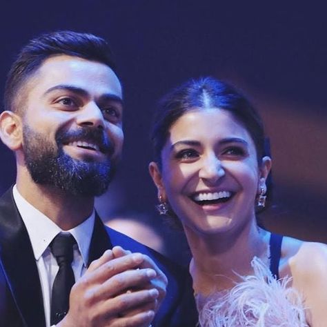 Anushka Sharma And Virat Kohli's Candid Pictures From Indian Sports Honors Event Are Unmissable - HungryBoo Virat Kohli Anushka Sharma, Rab Ne Bana Di Jodi, Kohli Anushka, Anushka Virat, Virat Anushka, Anushka Sharma And Virat, Virat Kohli And Anushka, Virat And Anushka, Virat Kohli Instagram