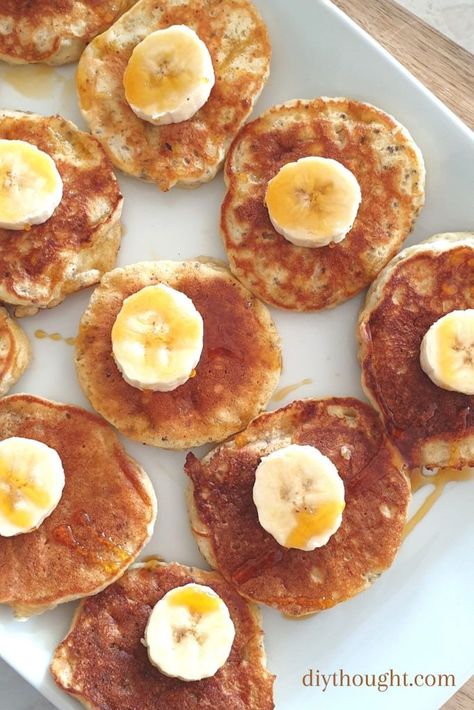 Banana & Chia Seed Pikelets. A healthy and yummy recipe that the whole family will love. Banana Pikelets, Pikelet Recipe, Sliced Banana, Chia Benefits, Chia Seeds Benefits, Recipes Baking, No Bake Snacks, Golden Syrup, Morning Tea