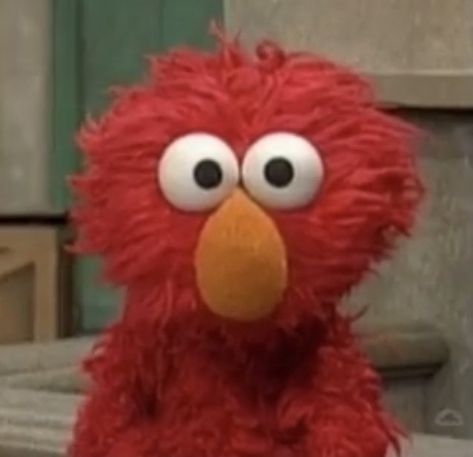 Elmo Reactions, Elmo Funny Pictures, Elmo Mood, Elmo Memes Funny, Elmo Random, Evil Elmo, Funny Sesame Street, Elmo Funny, Goofy Emoji