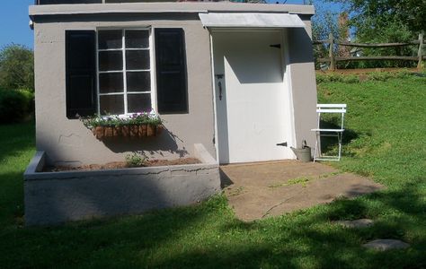 One Day At A Time: Making Over the Garden Shed Cinder Block Shed, Concrete Sheds, Block Plan, Shed Makeover, Pub Interior, My Sister In Law, Construction Ideas, I'm Tired, Cinder Block