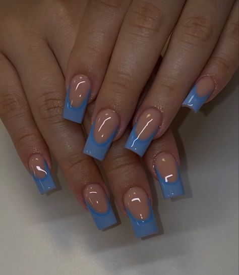 Light Blue French Tip Nails Short Square, Red And Blue French Tip Nails, Cute Short Nail Sets Blue, Aqua French Tip Nails, Blue Nail Inspo Acrylic, Short Acrylic Nails Blue, French Blue Nails, Blue Short Acrylic Nails, Nailart Blue