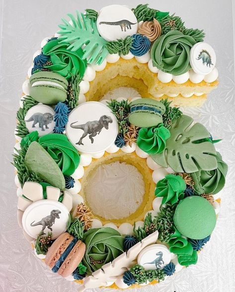 Dinosaur Cakes For Boys, Toddler Birthday Party Themes, Dinosaur Birthday Party Food, Birthday Cake Kids Boys, Dinosaur Birthday Decorations, Number Birthday Cakes, Dinosaur Cupcakes, 6th Birthday Cakes, Dino Cake