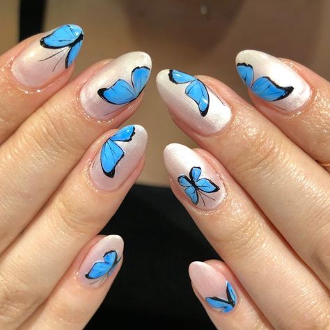 90s Nails, Butterfly Nail Designs, Kutek Disney, April Nails, Butterfly Nail Art, Cute Nail Art Designs, Pretty Nail Art, Butterfly Nail, Cute Nail Art