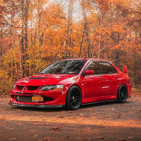 Evolution Mitsubishi, Mitsubishi Ralliart, Evo 9, Custom Paint Motorcycle, Vinyl For Cars, Mitsubishi Cars, Lancer Evo, Best Jdm Cars, Mitsubishi Evo