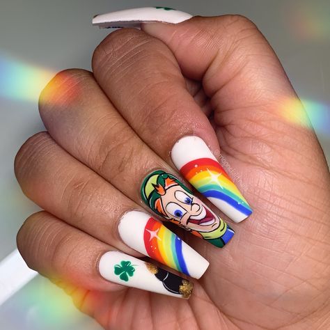 Lucky Charms Nails Design, Leprechaun Nail Art, Lucky Charms Nails St Patrick's Day, Lucky Charm Nails St Patrick, Lucky Charms Nail Art, Lucky Charm Nails, Leprechaun Nails, Moonchild Nails, Marathon Nails