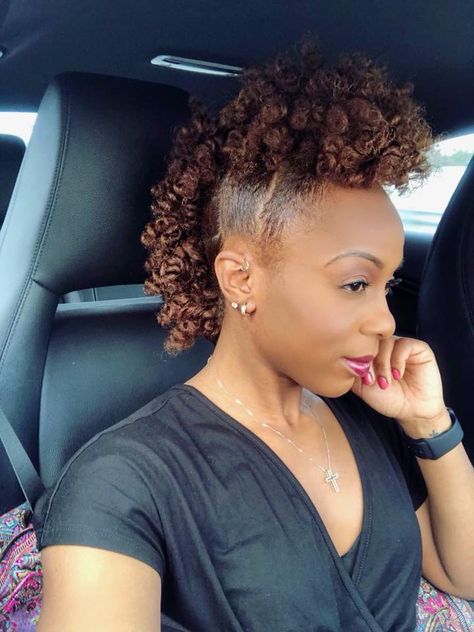 Mohawk Hairstyles For Black Women Curly, Protective Updos For Black Women, Mohawk Ponytail Black Women, Curly Mohawk Hairstyles For Black Women, Mohawk Hairstyles For Black Women, Curly Mohawk Hairstyles, Mohawk Hairstyles For Women, Natural Hair Twa, Curly Mohawk