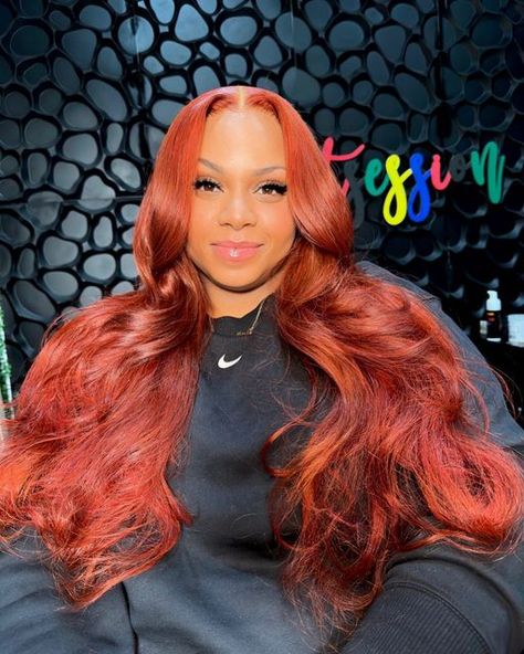 Colorful Wigs, Peekaboo Hair, Frontal Wig Hairstyles, Wig Ideas, Carrot Top, Hairstyle Inspiration, Hair Ponytail Styles, Hairstyle Gallery, Sleek Hairstyles