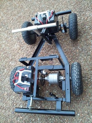 Modified Power Wheels, Gocart Diy, Power Wheels Mods, Power Wheels Jeep, Go Carts Homemade For Kids, Drift Kart, Gas Powered Bicycle, Three Wheel Bicycle, Mini Jeep