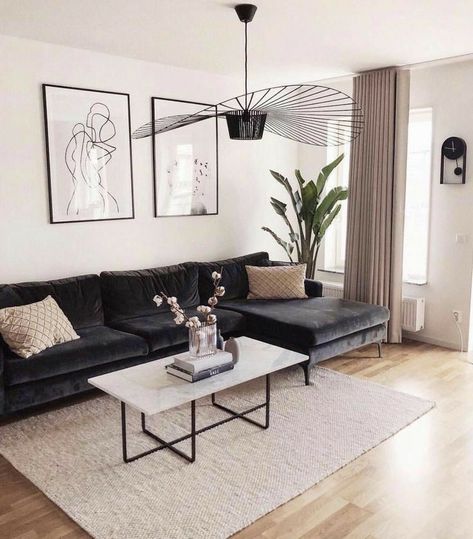 Lizard House, Chandelier Ideas, Scandinavian Design Living Room, White Furniture Living Room, California House, Apartment Decoration, Small Apartment Living Room, Design Salon, Small Apartment Living